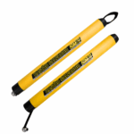 Thumbnail of http://Operador%20utilizando%20o%20Bastão%20Salvador%20Standard%20AGMOV%20para%20posicionar%20e%20segurar%20peças%20com%20segurança,%20mantendo%20as%20mãos%20afastadas%20da%20zona%20de%20risco.