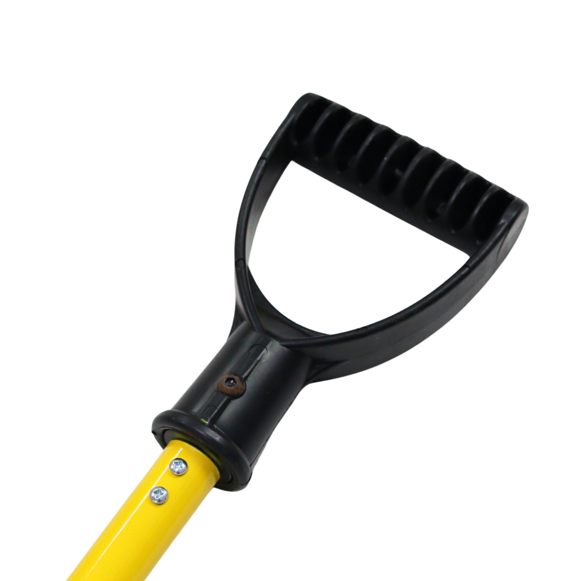 Operador utilizando bastão duplo com imãs para movimentar ou desacoplar cargas metálicas com segurança.